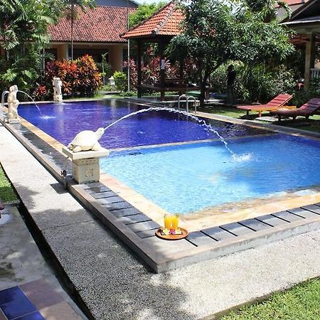 Hotel Puri Nusantara Kuta Lombok Esterno foto