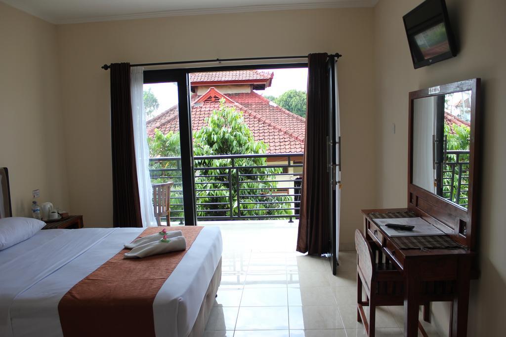Hotel Puri Nusantara Kuta Lombok Esterno foto