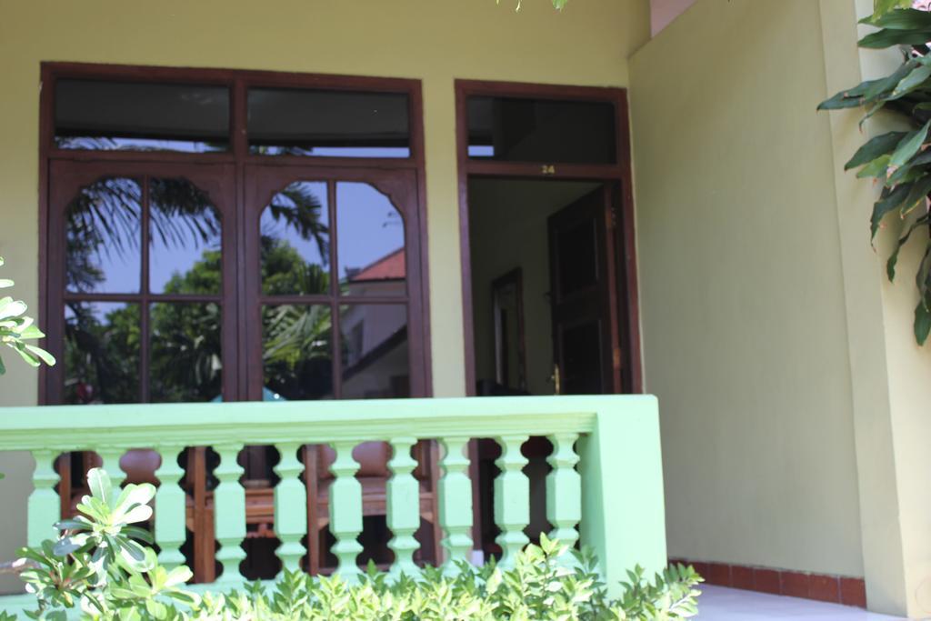 Hotel Puri Nusantara Kuta Lombok Esterno foto