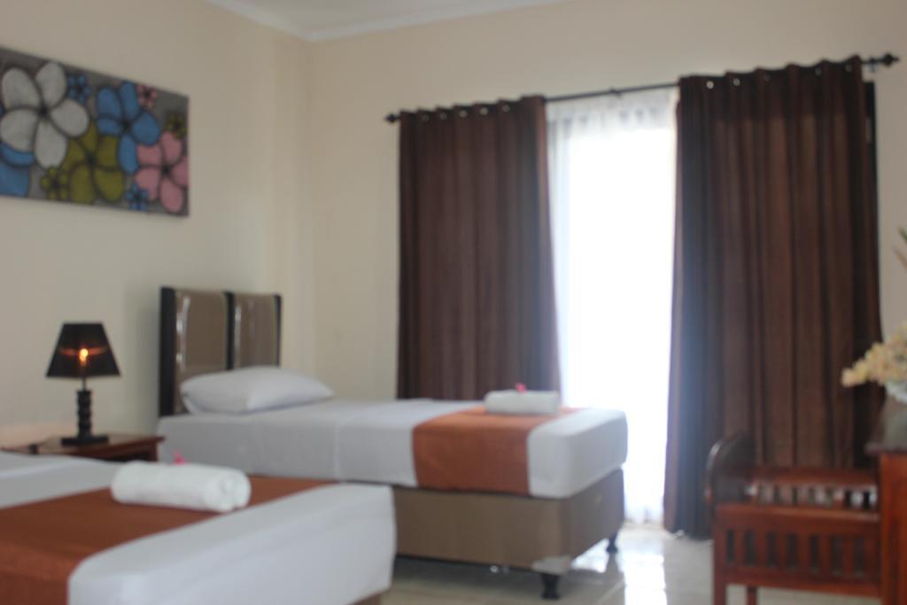 Hotel Puri Nusantara Kuta Lombok Esterno foto