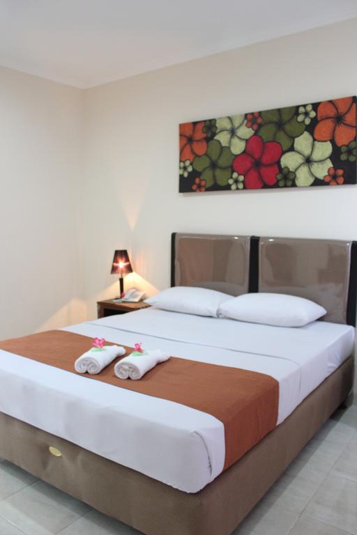 Hotel Puri Nusantara Kuta Lombok Esterno foto